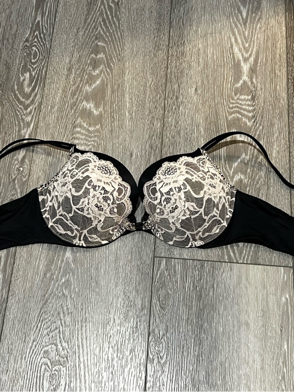 Victoria's Secret very sexy push up Black Bra with Ivory Lace Accents